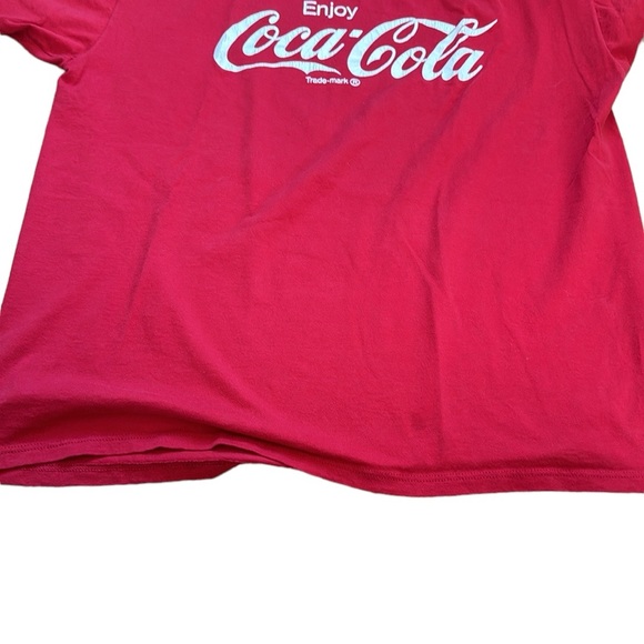 Men’s XL Enjoy Coca Cola Red Tee Shirt - Picture 3 of 5